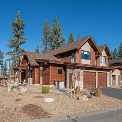 Martis Mountain Gem @ Schaffer's Mill Club Amenities & Golf Access Lake Tahoe