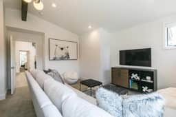 Schaffer’s Mill Masterpiece, 4BDRM, Club Amenities, Golf & Ski Lake Tahoe!