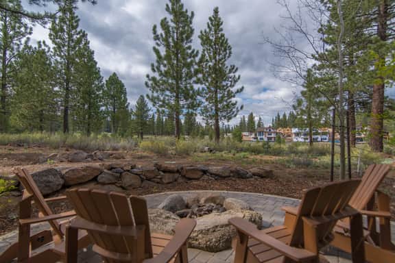 Lovely Lookout" Ski, Golf & Club Amenities Schaffer's Mill, Lake Tahoe