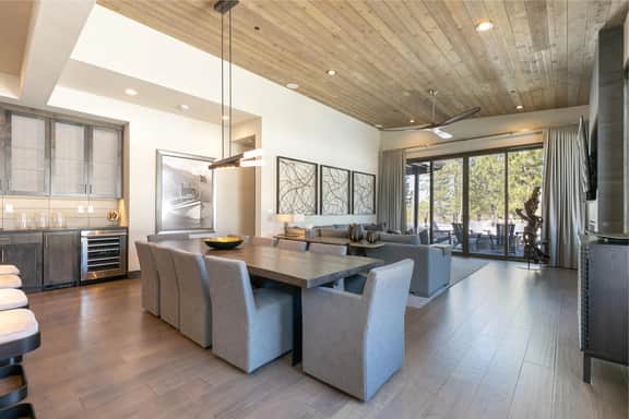 Luxe on the Green at Schaffer's Mill. Ski, Golf & Club Amenities Lake Tahoe!