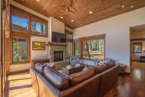 High-End Escape at Schaffer's Mill, 4 BDR, Club Amenities, Golf & Ski Access!