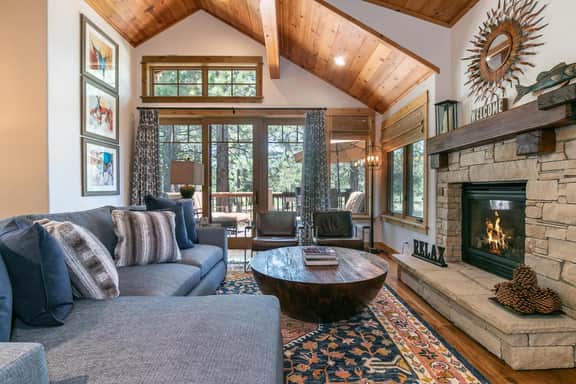 Scenic Getaway at Schaffer's Mill, Hot Tub, Golf, Ski & Club Amenities Tahoe!