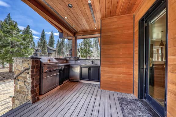 Aloha Mountain Haus | Luxury Golf Retreat | Club Access | Billiards