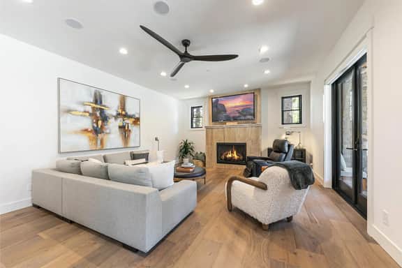 Aloha Mountain Haus | Luxury Golf Retreat | Club Access | Billiards