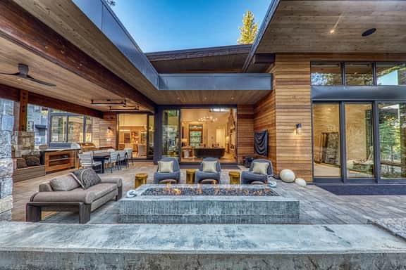 Luxury Mountain Home | Hot Tub, Fire Pit & Outdoor Living