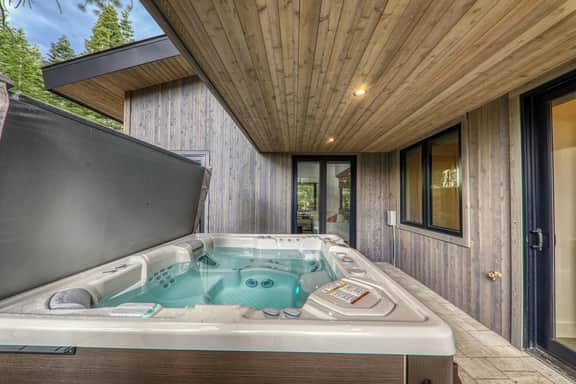 Mountain Spa Retreat