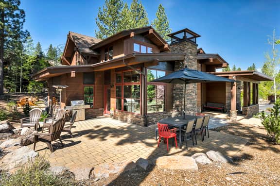Mountain Refuge -Full Club Access-Golf-Ski-Tennis-Pickleball-Tesla Charger