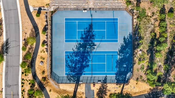 Mountain Refuge -Full Club Access-Golf-Ski-Tennis-Pickleball-Tesla Charger