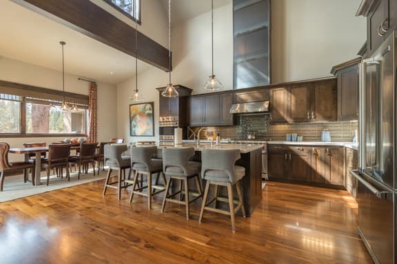 Fairway View at Schaffer's Mill, Northstar Ski Lounge, Golf & Amenities!