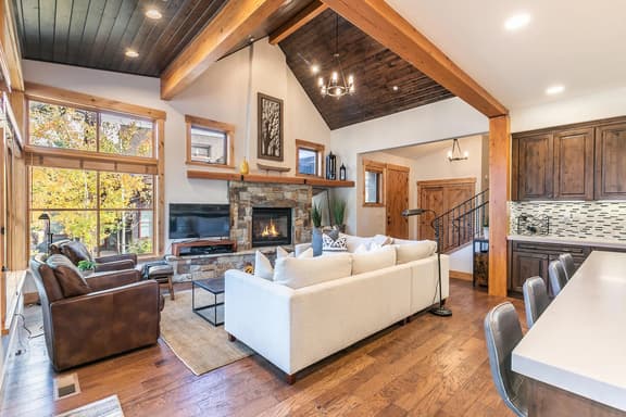 Schaffer's Mill, Golf, Ski and Lake Tahoe, Club Amenities 3Br 3.5Ba Lodge!
